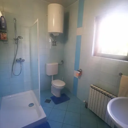 Filip 1 Apartment