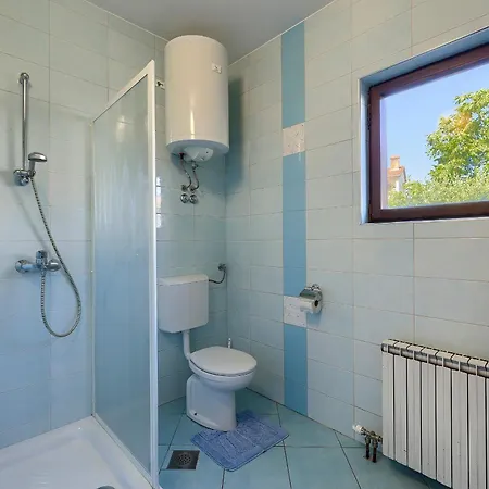 Apartment Filip 1 *